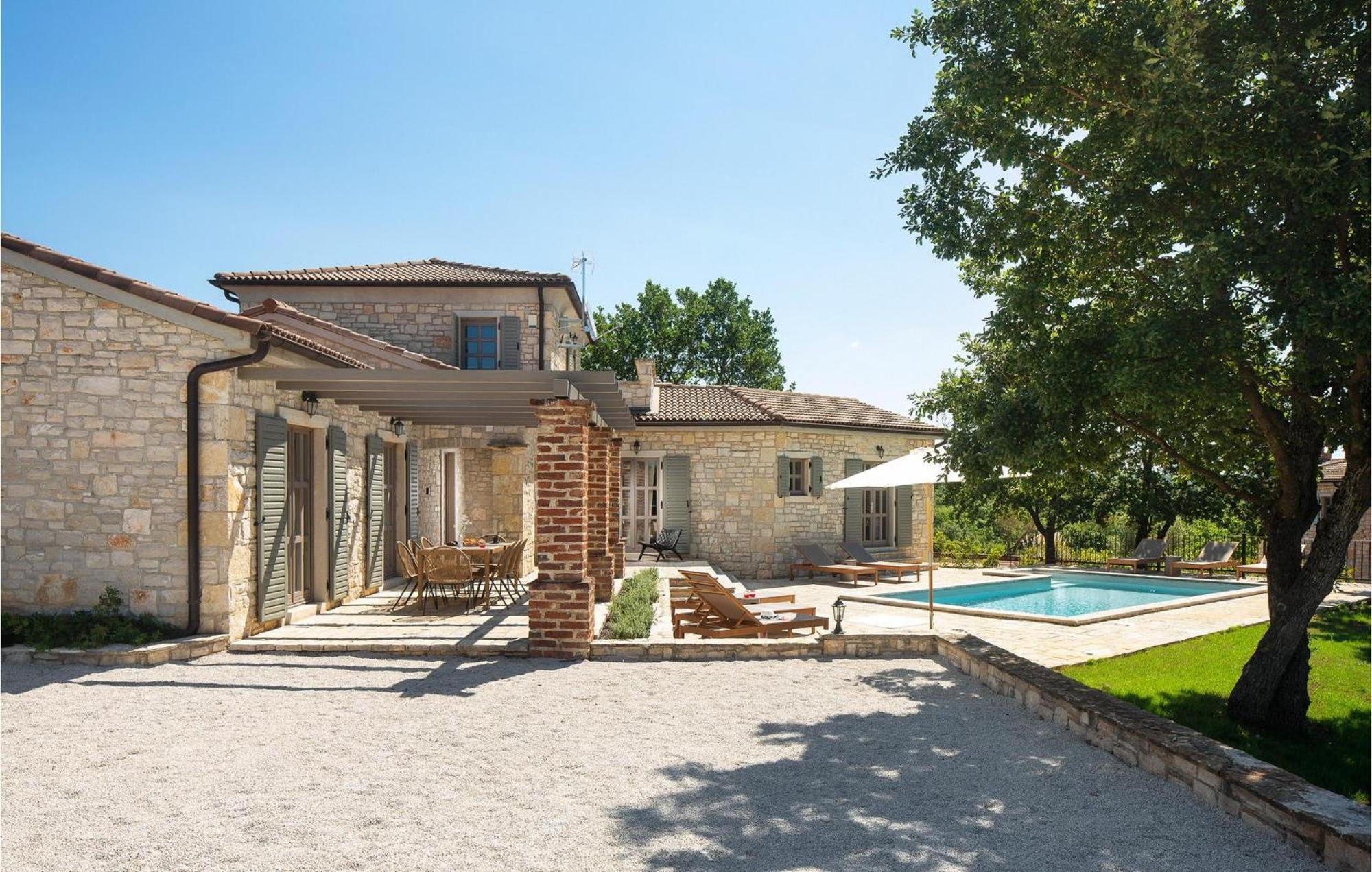 Villa Elli Sveti Lovrec Pazenaticki Exterior photo